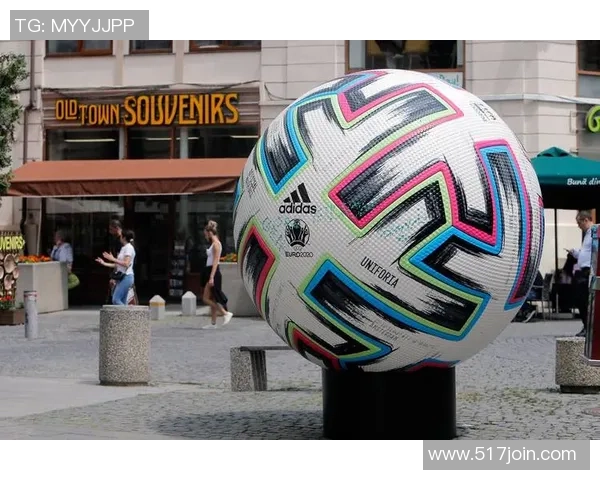 从街头踢球到绿茵传奇 足球巨星们的童年奋斗故事