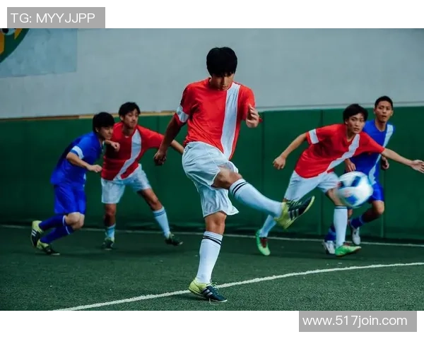 朴素球星用真诚与坚毅诠释绿茵场上的奋斗与荣耀人生