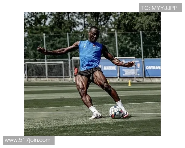 足球球星爆发力排名榜：速度与力量并存的顶级运动员表现分析